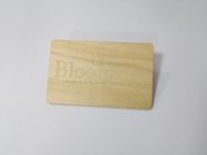 CR80 Rozmiar karty kredytowej Drewniana karta firmowa z chipem NFC IC 13.56MHZ