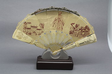 Hand Held Ornament Metalowy wentylator składany, Rękodzieło Oriental Folding Fan Sitodruk