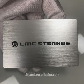 Kolorowe wizytówki z anodyzowanego aluminium Szczotkowana wykańczana rzeźbiona rzeźba