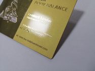 Niestandardowa metalowa złota karta biznesowa z efektem lustrzanego logo z efektem tekstowym