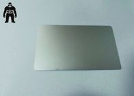 Zwykłe srebrne anodowane grawerowane aluminiowe wizytówki 85x54mm