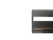 Matowe czarne metalowe karty z dużym chipem, matowe, grawerowane laserowo