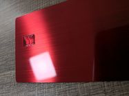Błyszczący 0,8 mm zwykły czerwony szczotkowany metalowy mały chip do supermarketu
