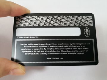 0,5mm luksusowe matowe czarne metalowe wizytówki z włóknem węglowym wzorzyste